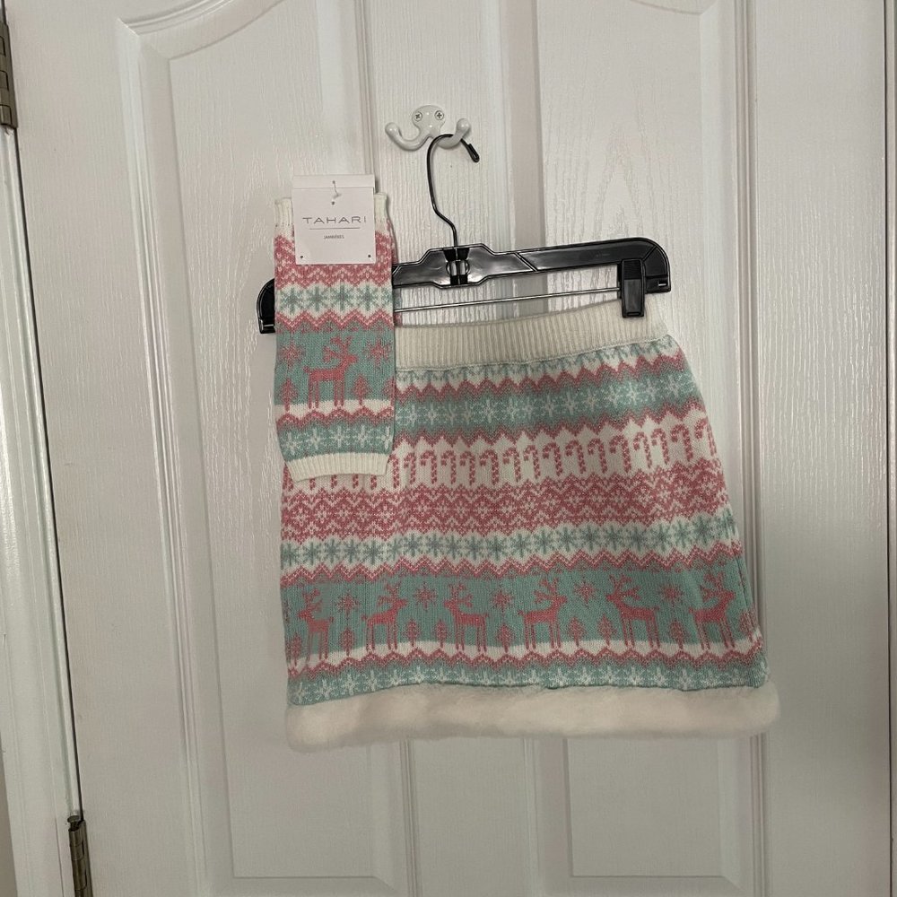 Tahari Winter Fur Trimmed Skirt w/ Matching Leg Warmers - NWT -SzM